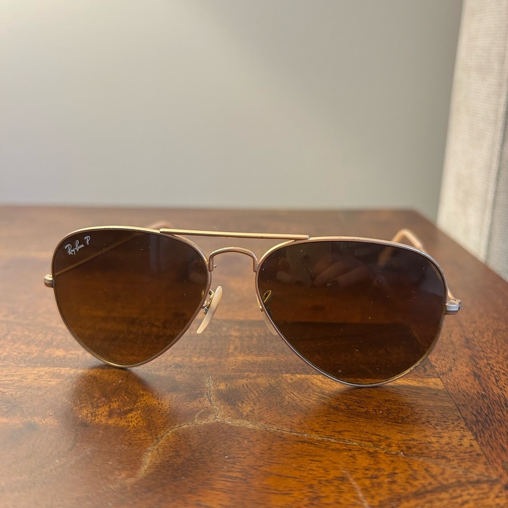 Ray-Ban Gold Frame Aviator Sunglasses
